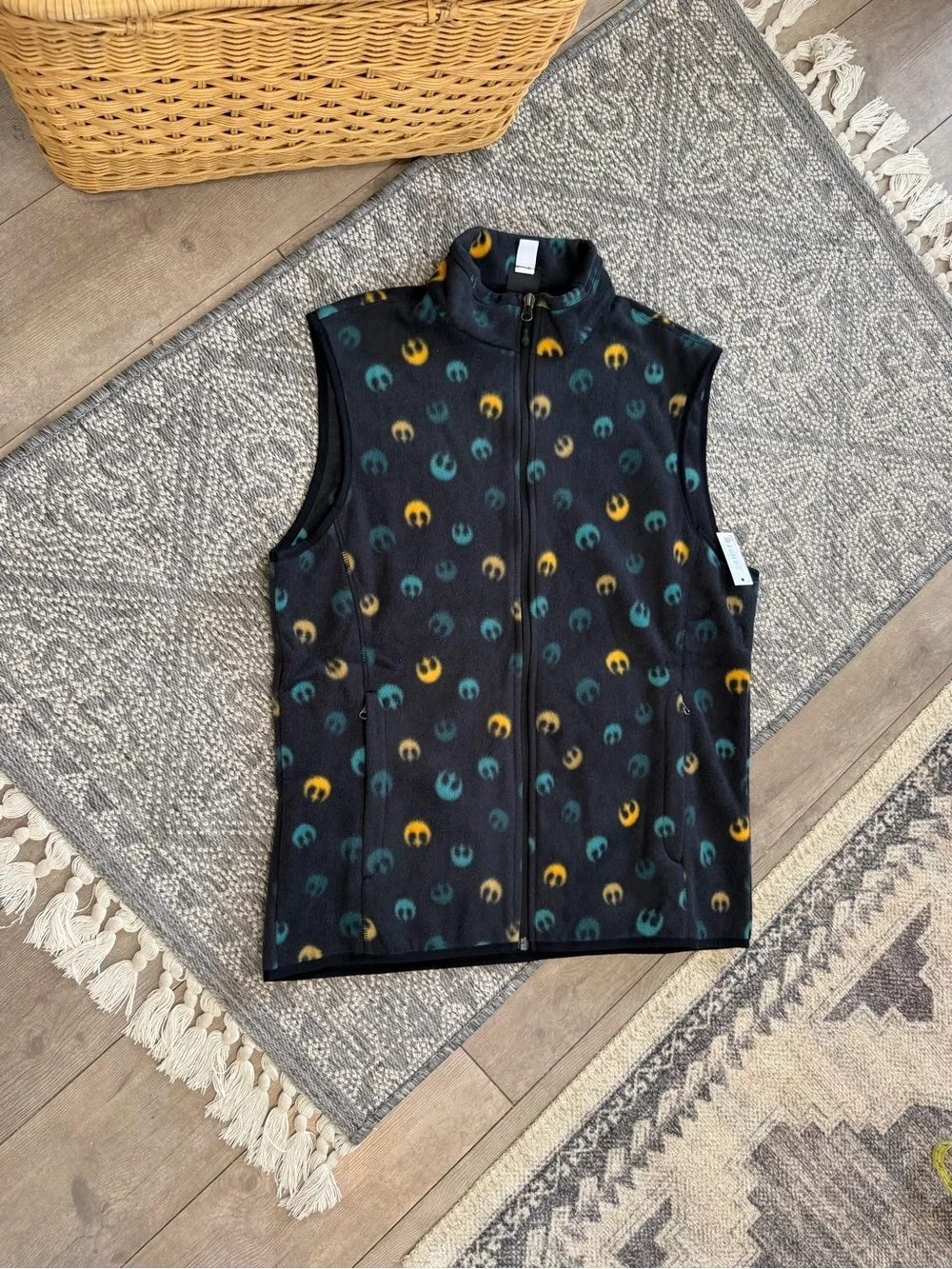 New Disney Star Wars Rebel Polar Fleece Zip Vest Adult Size Medium Allover Logo